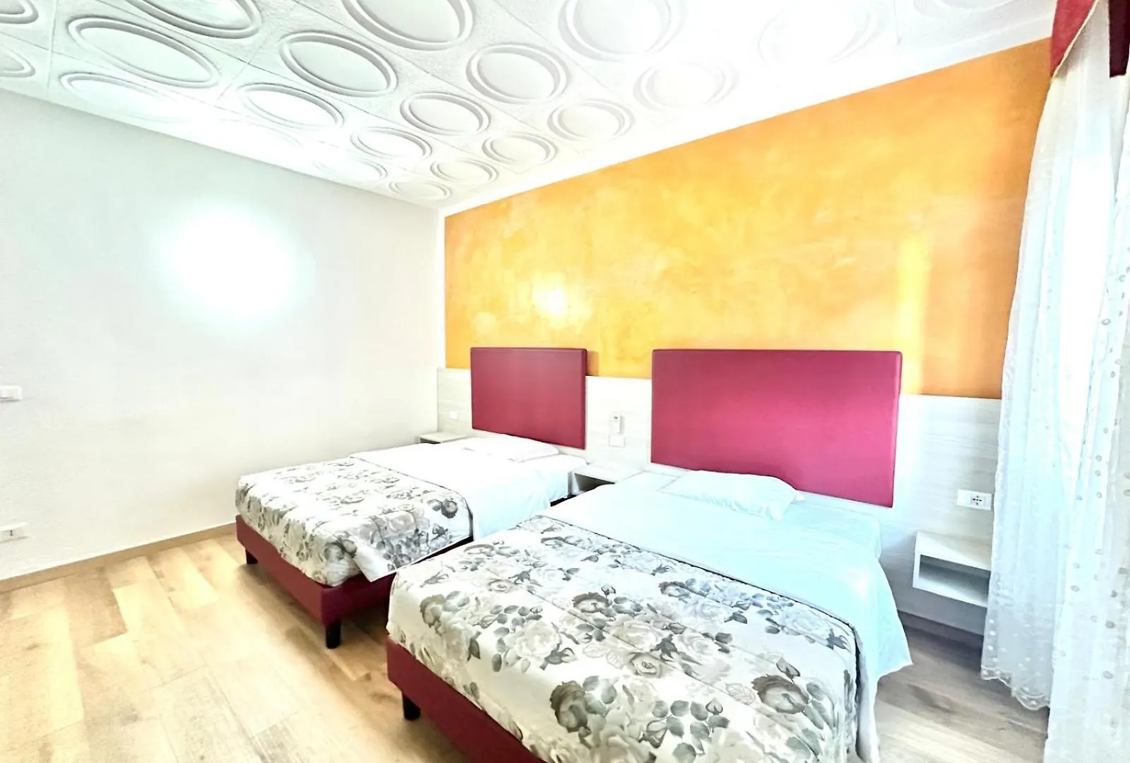 Vacation Venice Rooms Mestre 3*,  Italy